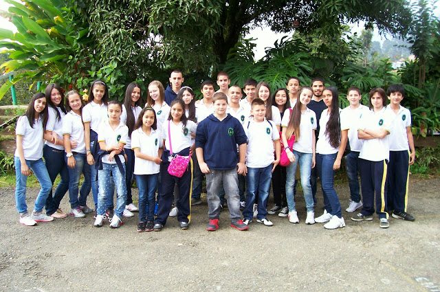 Festival Colegios al Micrófono 2013 – Tercer Puesto!!!